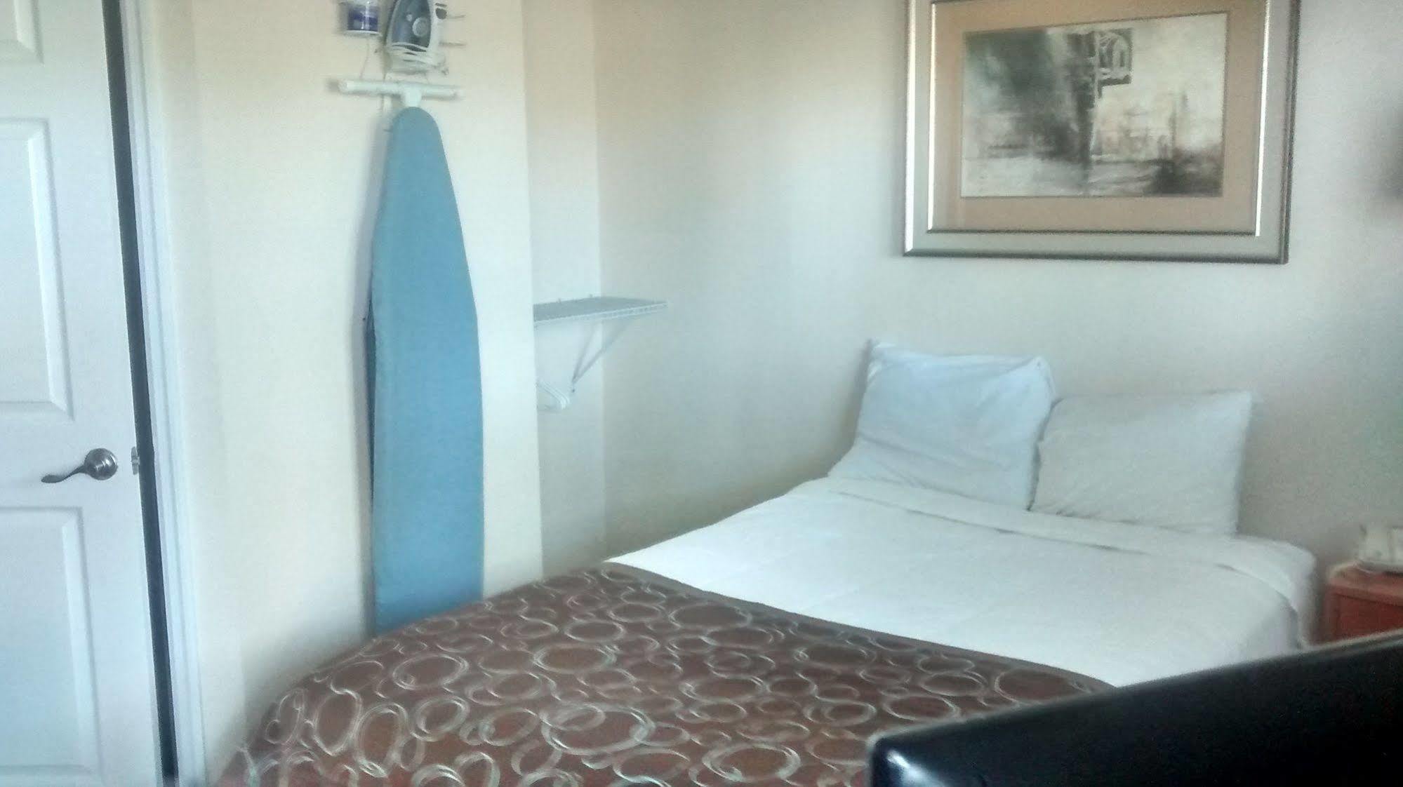 Motel 6-Jacksonville, Fl - South Buitenkant foto